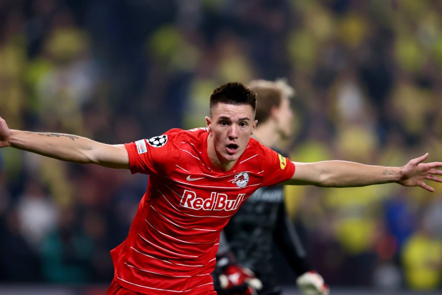 金年会网站-关于西甲转会期走向成谜；费耶诺德战术微调；管理层满意；控场能力受关注的信息-金年会网站